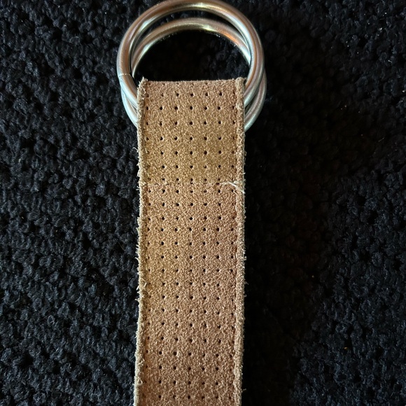 Columbia Tan Suede Belt - Picture 2 of 3